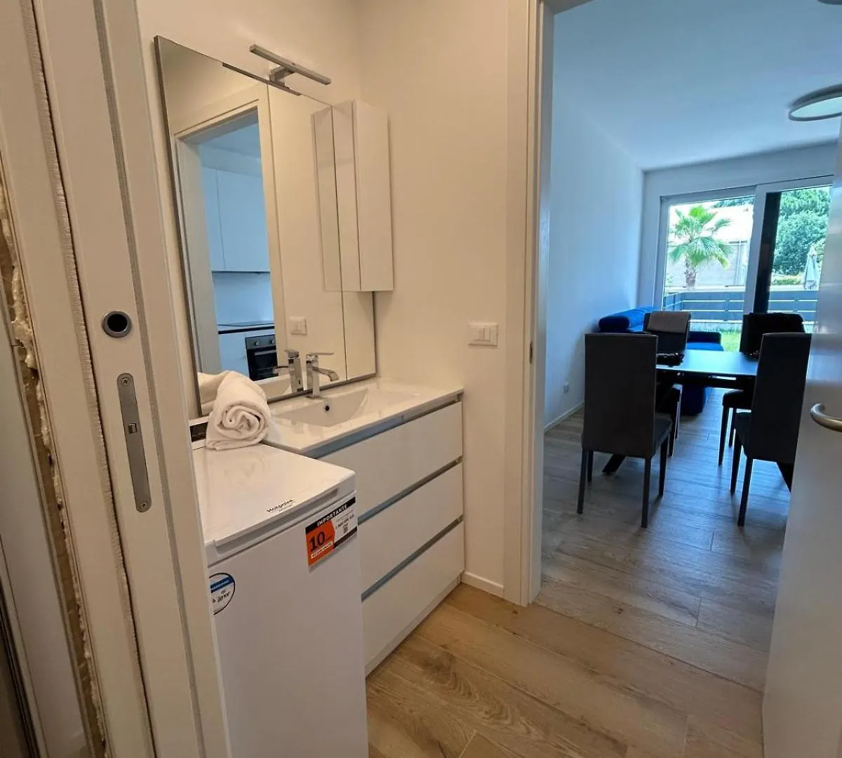 Apartament Drago Center Τζεσόλο Λίντο 0*,  Ιταλία